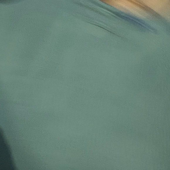 Lot of 4 Old Navy Fitted Square-Neck Ultra-Cropped Rib-Knit Tank Tops - Picture 4 of 6